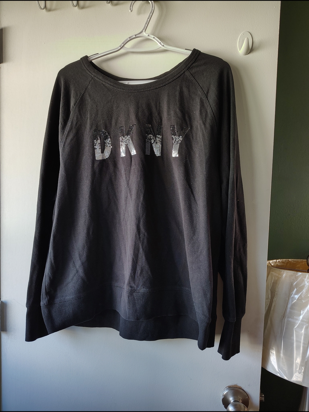 DKNY Womens Black Logo Sweatshirt